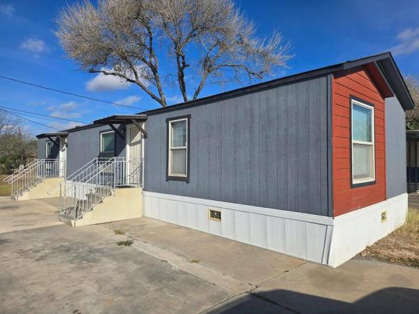 Photo 1 of 2 of home located at 310 Hester Ave, #43 Donna, TX 78537