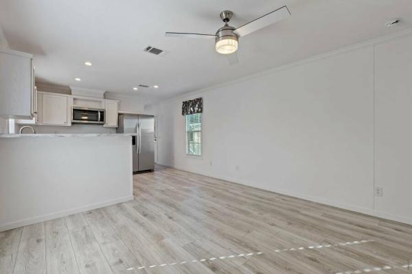 2023 RH1522B  Home
