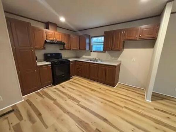 2020 LH166432-F  Home