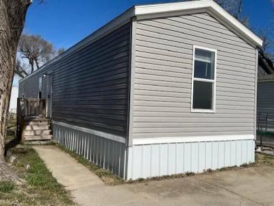 Mobile Home at 1402 Winona St Salina, KS 67401