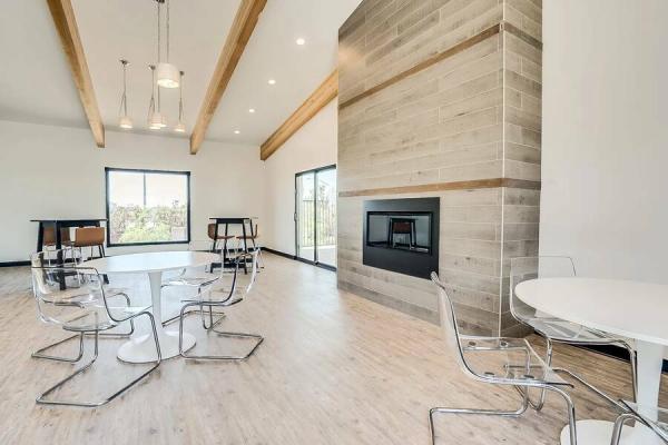 2025 120MA11351J  Home