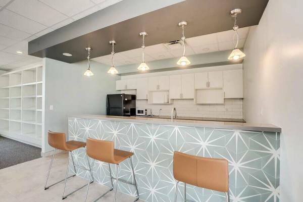 2025 120MA11351W  Home