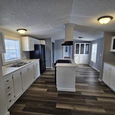 Mobile Home at 2737 W. Washington Center #108 Fort Wayne, IN 46818