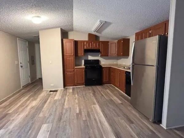 2016 BP-1664-32C  Home