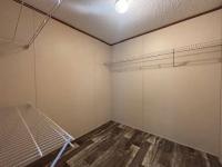 2017 LH168032LF  Home