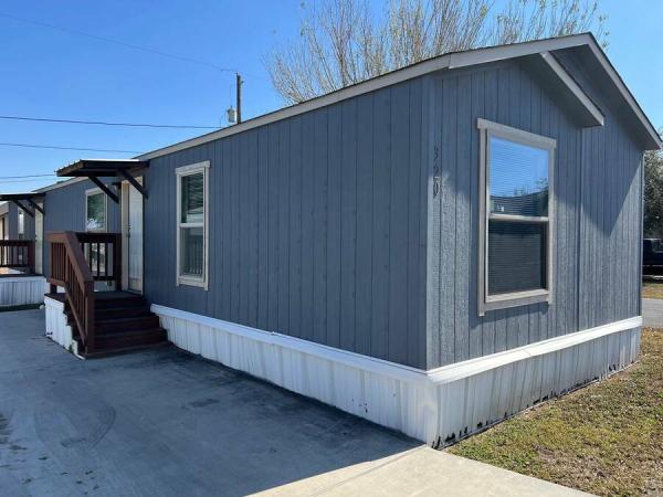 Photo 1 of 2 of home located at 310 Scobey Ave, #320 Donna, TX 78537