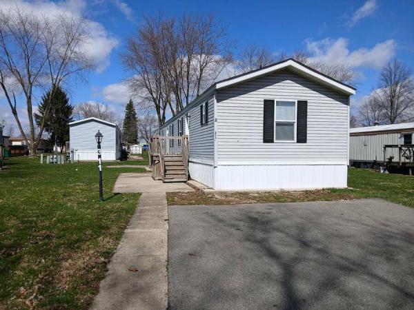 1996  Mobile Home For Sale