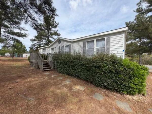 2000  Mobile Home For Sale