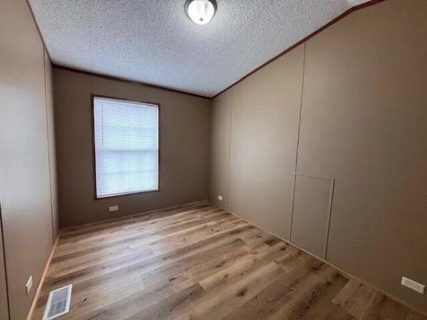 2015 BP-1664-32C  Home