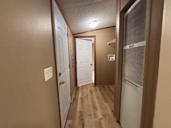 2015 BP-1664-32C  Home