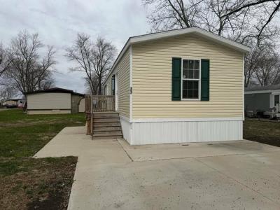 Mobile Home at 307 Carriage Lane Estate Streator, IL 61364
