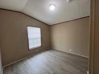 2015 LH166432C  Home