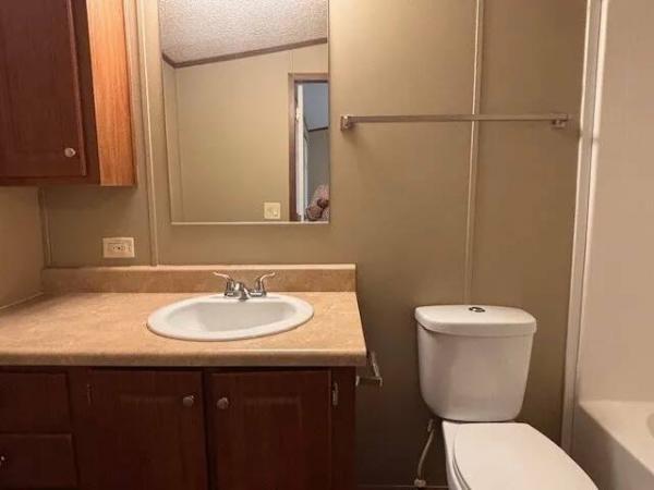 2015 LH166432C  Home