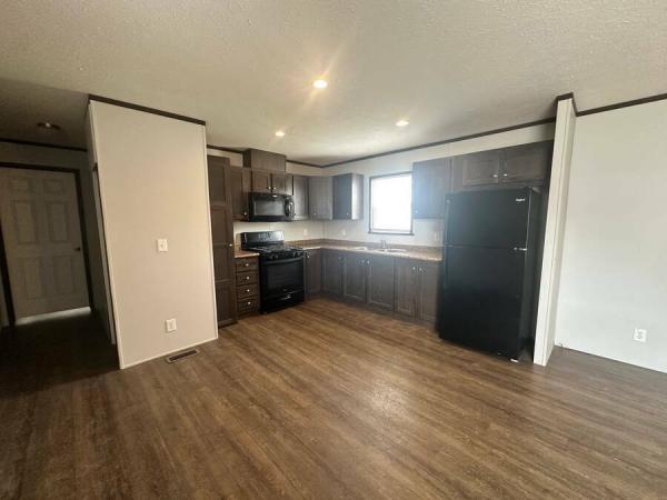 2020 DED1664 9LH1  Home
