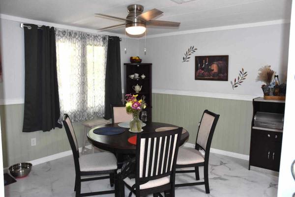 Sunn GoldM Mobile Home