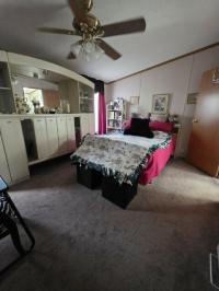 1998 Skyline Manufactured Home