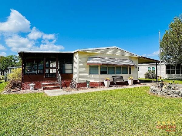 1982 PARK Mobile Home For Sale