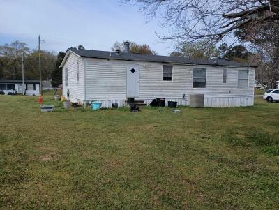 Photo 2 of 8 of home located at 460 Highway 142 Covington, GA 30014