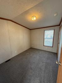 2006 Schult Manor Hill 8016-79-1 Manufactured Home