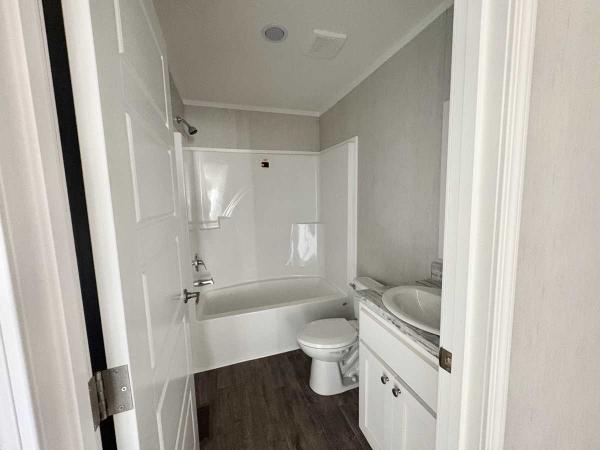 2026 Sunshine COM1670-608 Mobile Home