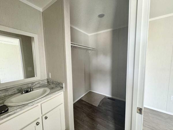 2026 Sunshine COM1670-608 Mobile Home