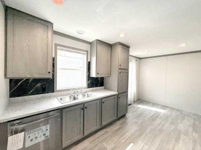 Photo 2 of 77 of home located at 4000 E 134th Street #1018 Chicago, IL 60633