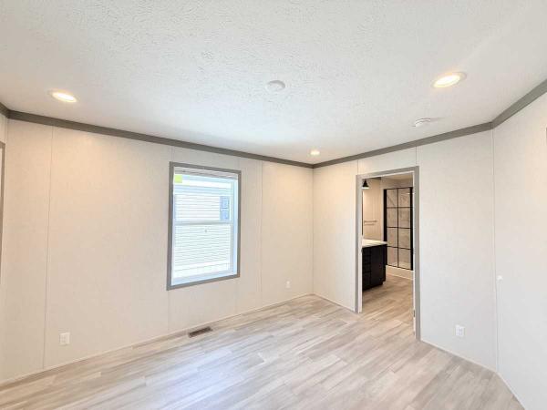 2025 Clayton Manufactured Home