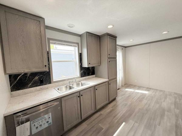 2025 Clayton Manufactured Home