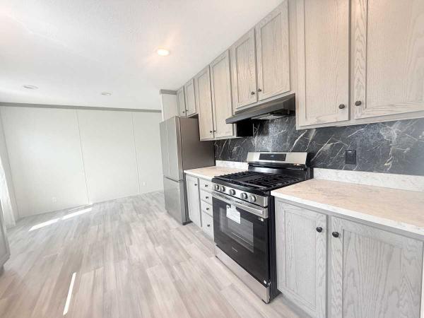 2025 Clayton Manufactured Home