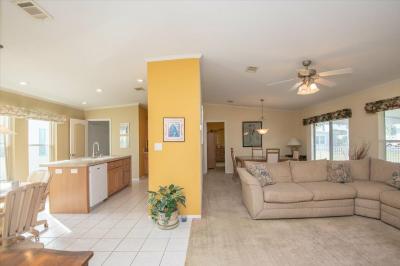 Photo 3 of 8 of home located at 2032 E. Lakeview Drive Sebastian, FL 32958