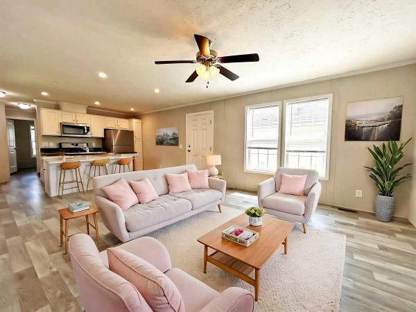 2021  Mobile Home For Sale
