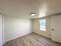 1986 CHAMPION PARKRIDGE Manufactured Home