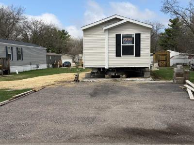 Mobile Home at S12985 Shifflet Rd Spring Green, WI 53588