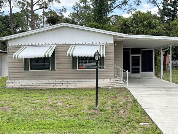 1990 Merit  Mobile Home For Sale