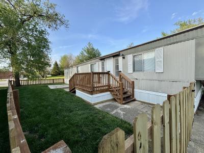 Photo 4 of 11 of home located at 170 Pinedale Drive Saint Charles, MO 63301