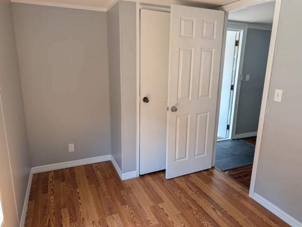 1993 Redm Manufactured Home