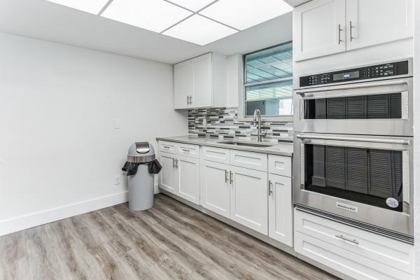 1993 Redm Manufactured Home