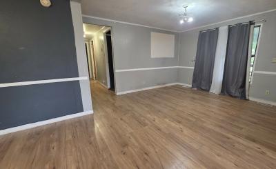 Photo 5 of 10 of home located at 6655 Jackson Rd Lot 581 Ann Arbor, MI 48103