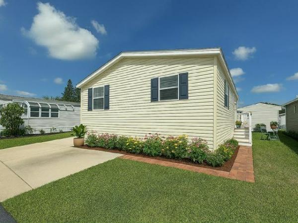 Photo 1 of 2 of home located at 1939 Annapolis Ave Orlando, FL 32826