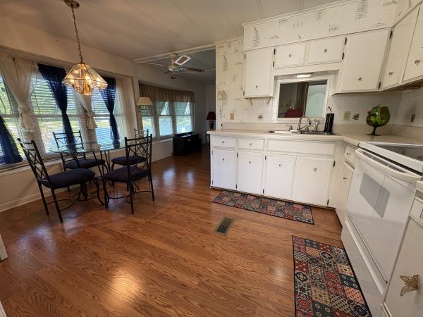 1981 Twin 1981 Mobile Home