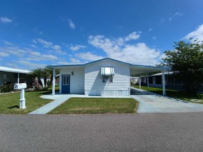 Mobile Home at 4425 Us Hwy 441 S, Lot 10 Okeechobee, FL 34974