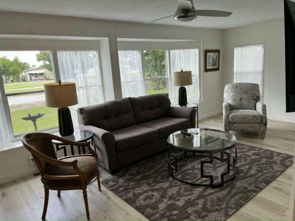 1981 TWIN HS Manufactured Home