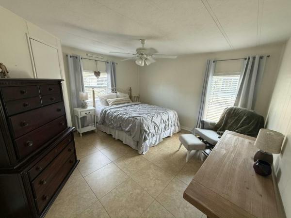 1985 Palm HS Manufactured Home
