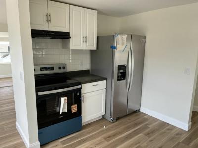 Photo 2 of 20 of home located at 478 Hillcrest Lane Ellenton, FL 34222