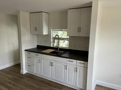 Photo 4 of 20 of home located at 478 Hillcrest Lane Ellenton, FL 34222