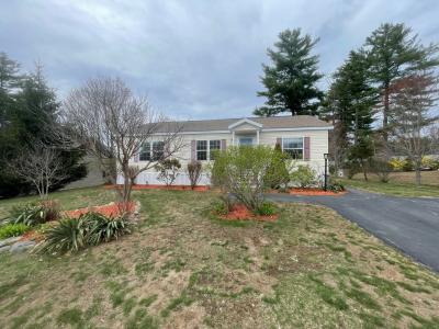 Photo 2 of 23 of home located at 10 Shadycrest Drive Nashua, NH 03062