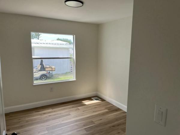 1976 ELEU Mobile Home