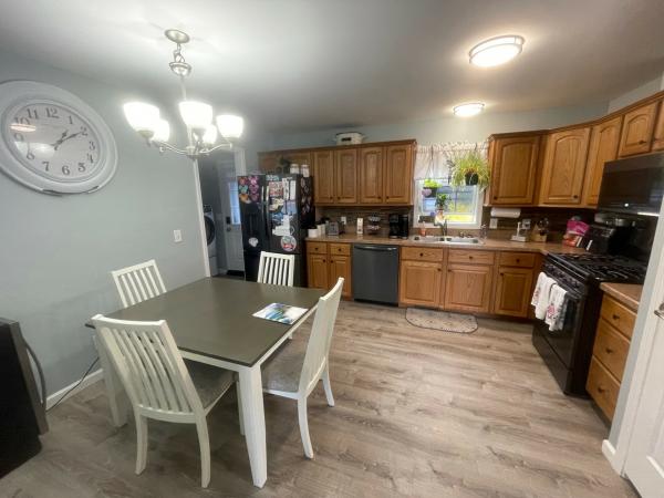 2012 Commodore NA Mobile Home