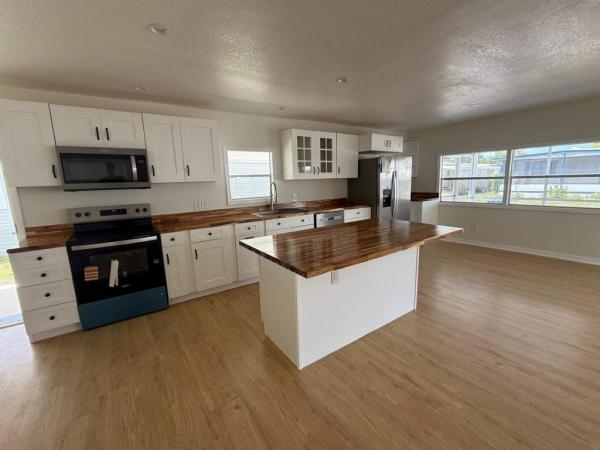 1974 BAYWATCH II BELLCREST HOMES Mobile Home