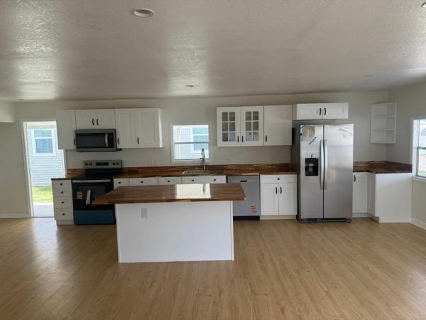 1974 BAYWATCH II BELLCREST HOMES Mobile Home